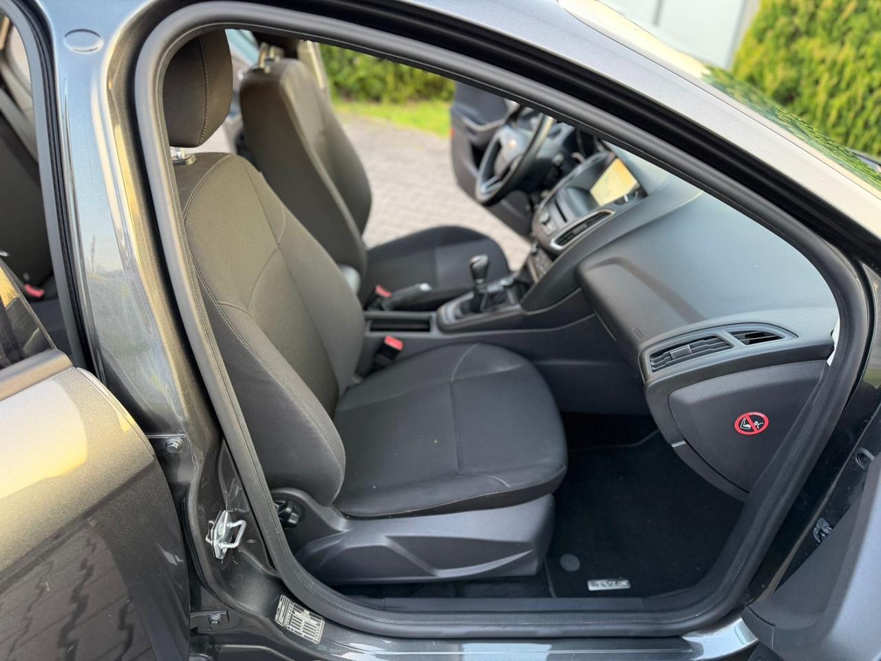 Ford Focus 1.0 EcoBoost 100 CV Start&Stop Business