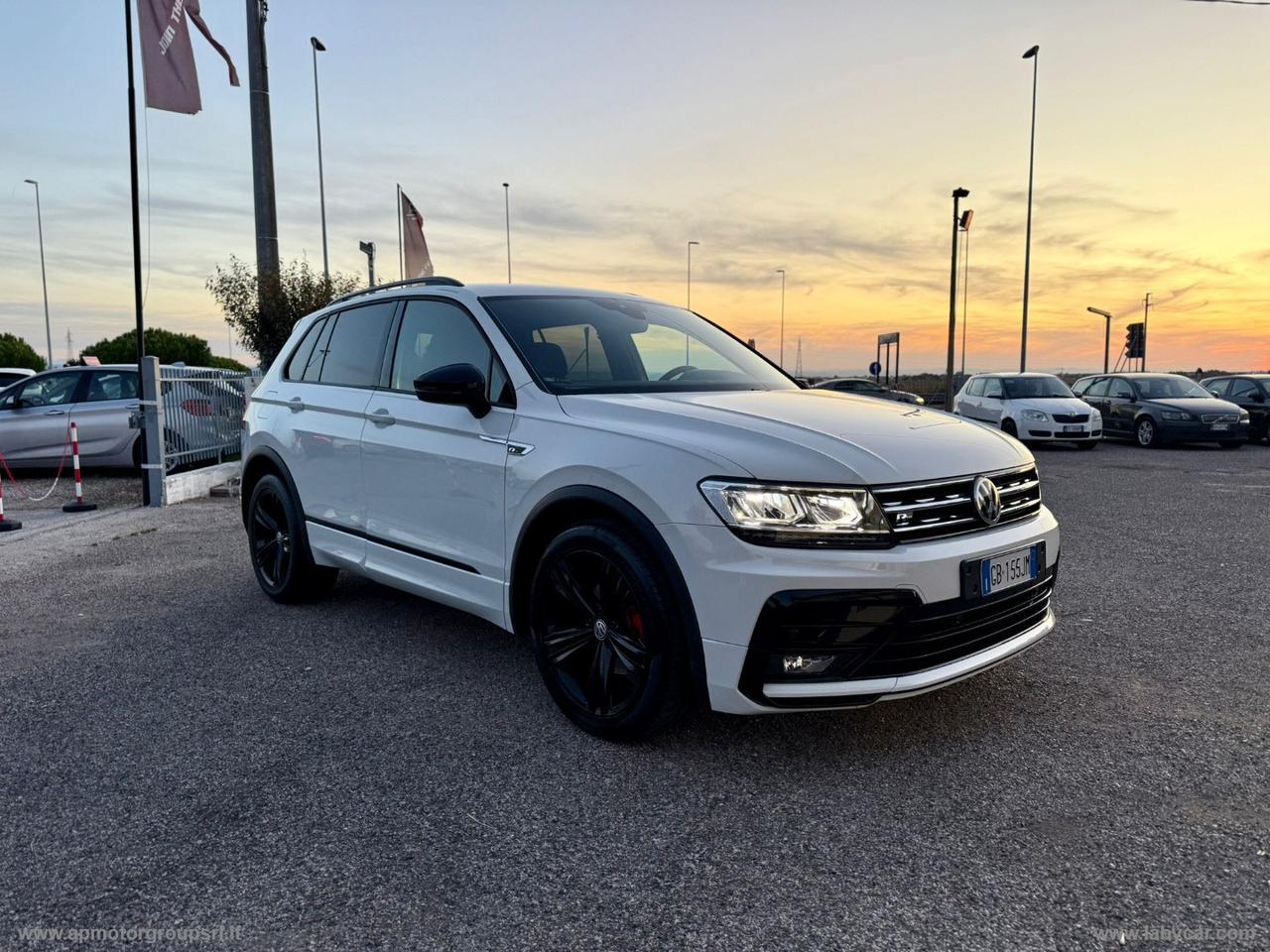 VOLKSWAGEN Tiguan 2.0 TDI 150CV SCR DSG R-Line BLUEMOTION TECHNOLOGY