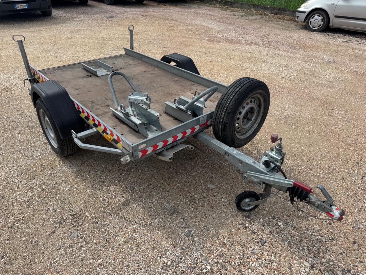 Rimorchio Humbaur 950kg Frenato per Moto
