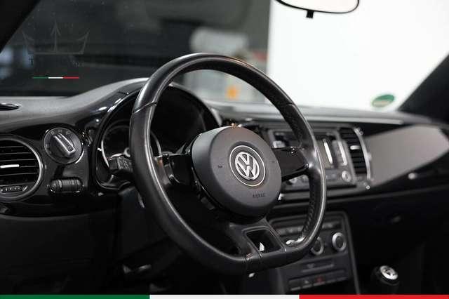 Volkswagen Maggiolino Cabrio 1.6 tdi Design 105cv