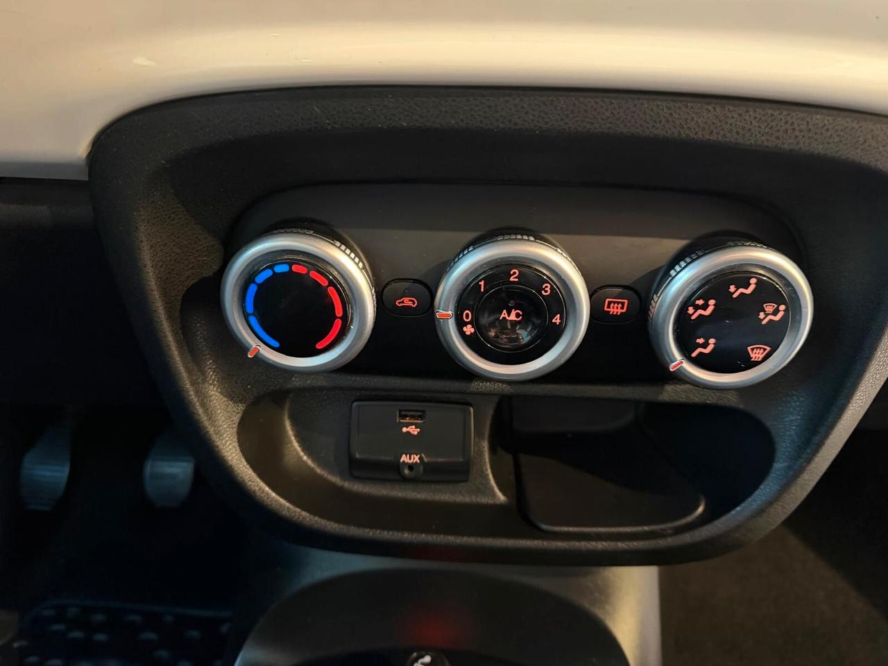 Fiat 500L 0.9CC LOUNGE 85CV 62KW OK NEOPATENTATI ANNO 2014