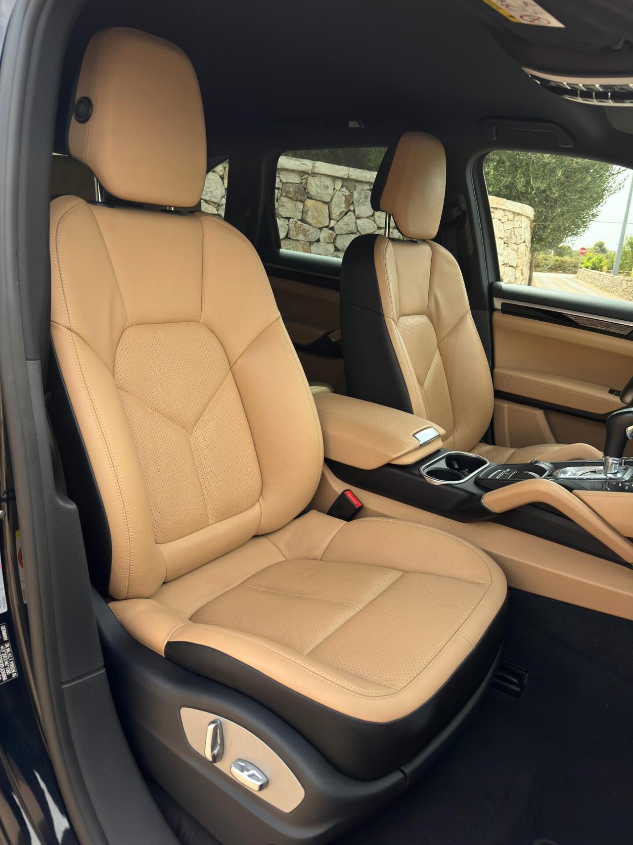 Porsche Cayenne 3.0 Diesel Tiptronic 250 cv