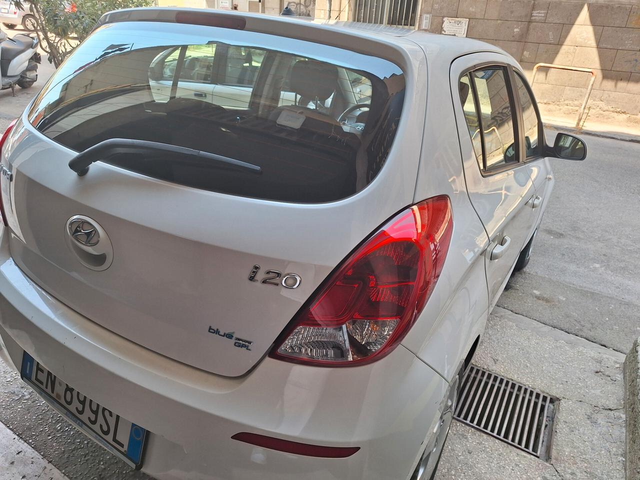 Hyundai i20 1.2 5p. Econext Sound Edition