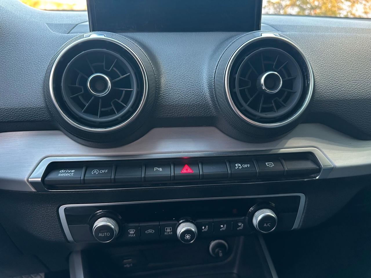 Audi Q2 30 TDI S tronic Admired