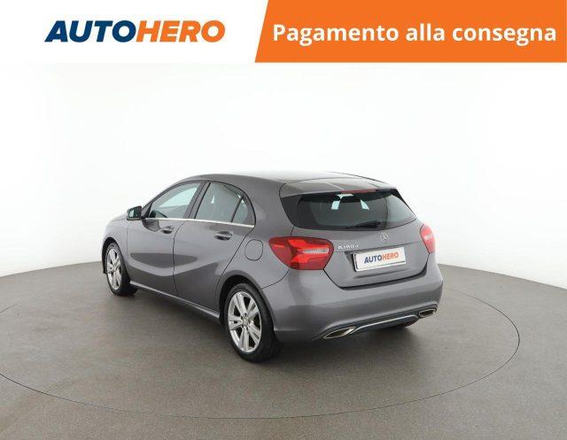 MERCEDES-BENZ A 180 d Sport