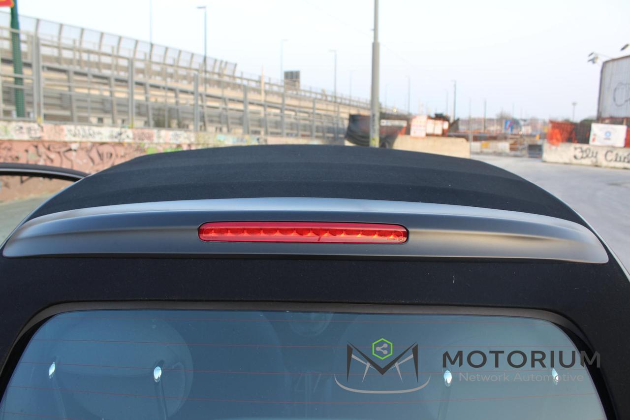 Fiat 500 C HYBRID CULT