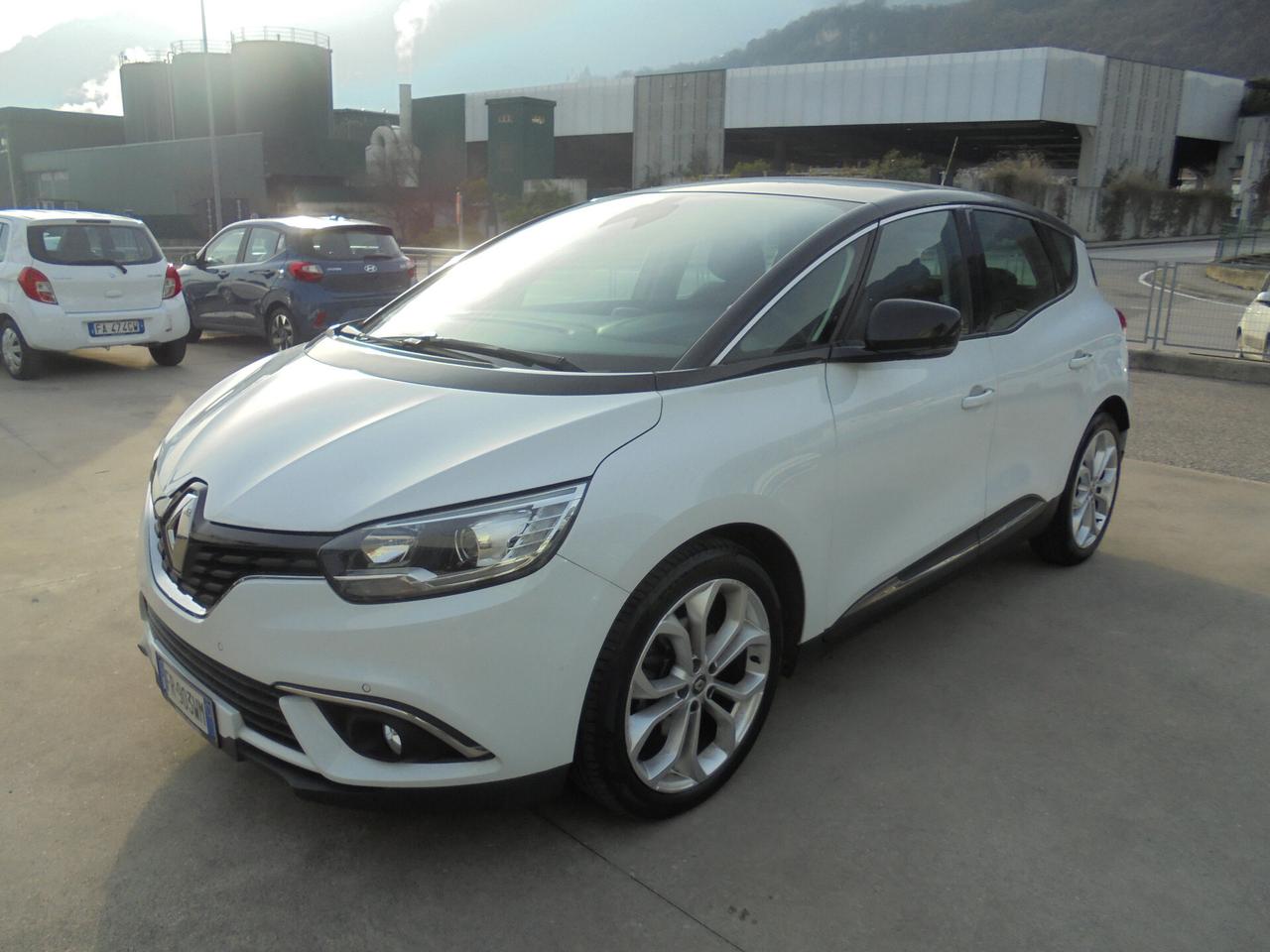 Renault Scenic Scénic dCi 130 CV Energy Sport Edition2