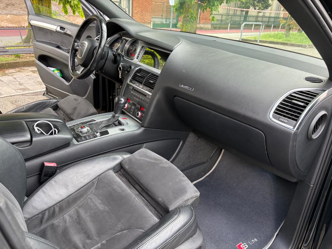 Audi Q73.0V6 TDI 233CV quattro F1 Sline 7posti