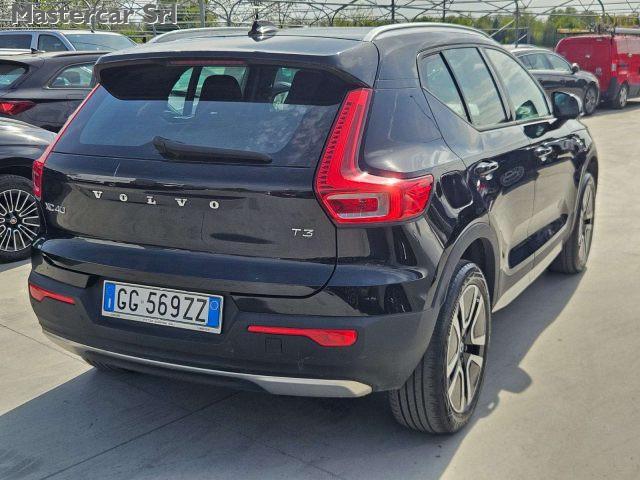 VOLVO XC40 XC40 1.5 t3 Momentum Pro 163cv auto - GG569ZZ