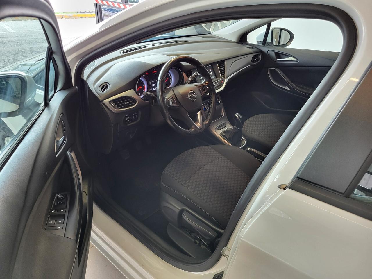 Opel Astra 1.6 CDTi 110CV Start&Stop Sports Tourer Business