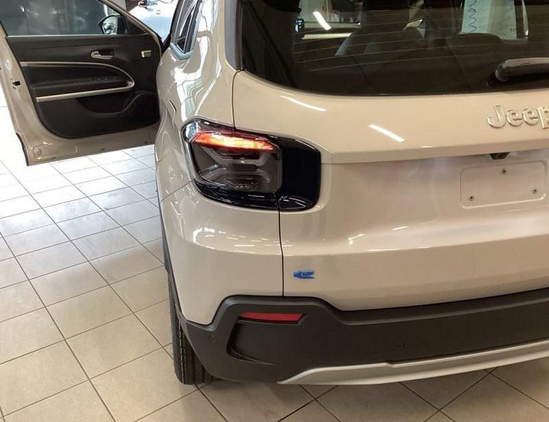 Jeep Avenger Elettrica Altitude
