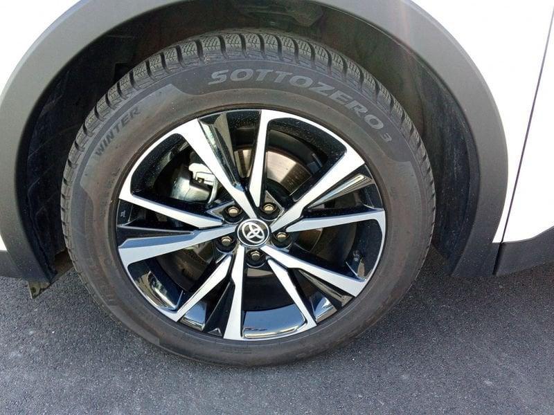 Toyota C-HR (2023-->) 2.0 HV Trend