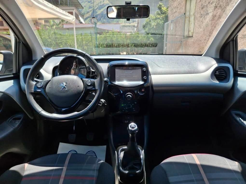 Peugeot 108 PureTech 82 5 porte Allure TOP!