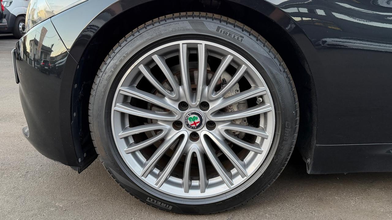 ALFA ROMEO GIULIA 2.2 SUPER AT8 190CV - FULL LED, PELLE, SEDILI RISCALDATI