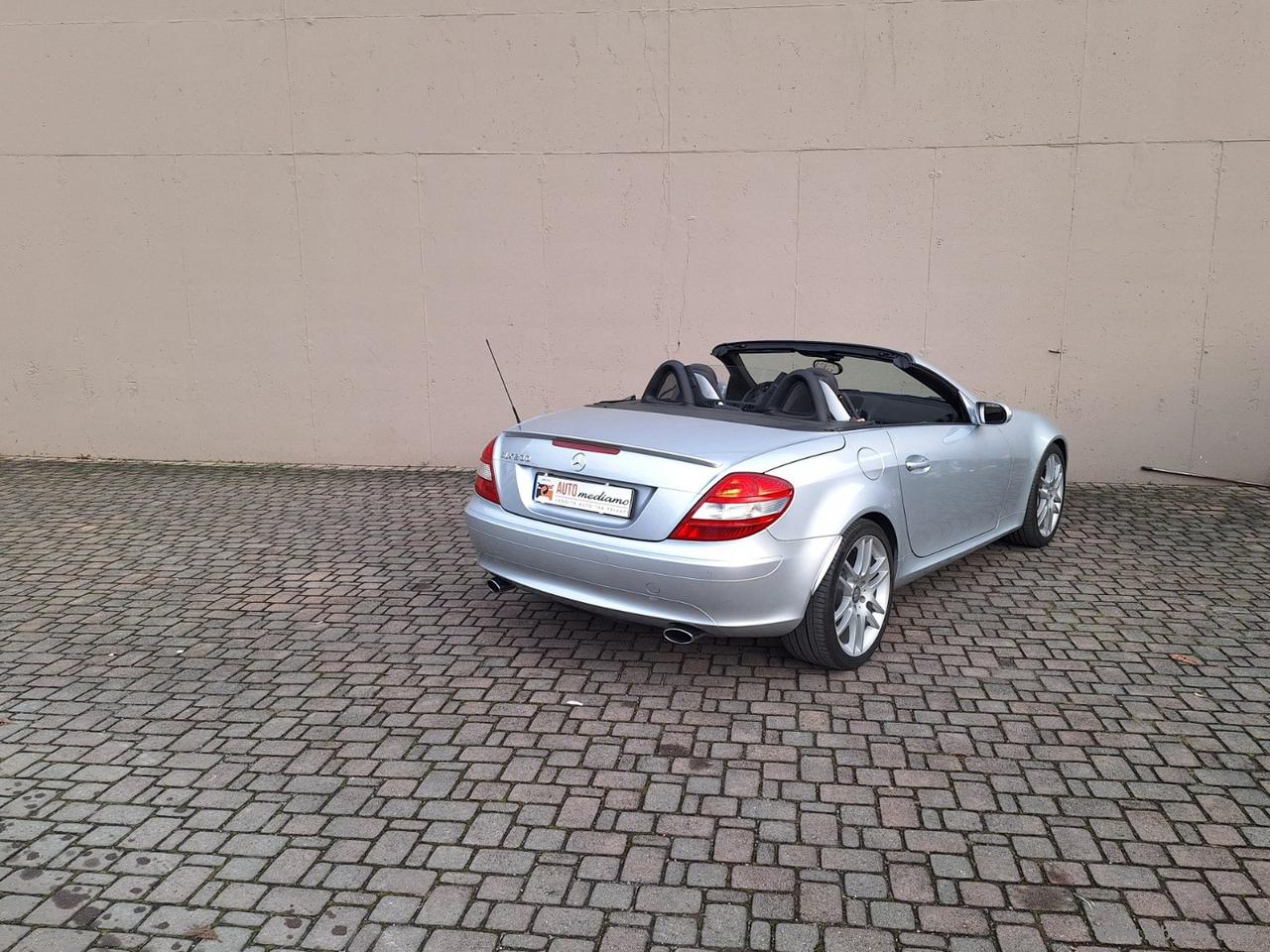 MERCEDES-BENZ SLK 200 Kompressor