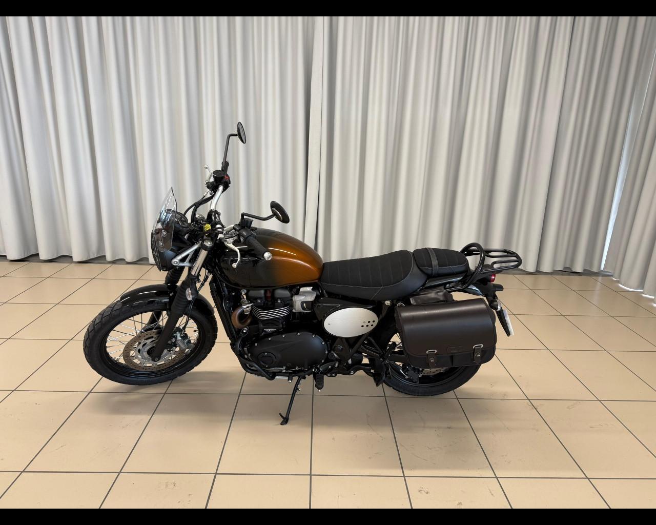 TRIUMPH Scrambler 900 - Stealth Edition