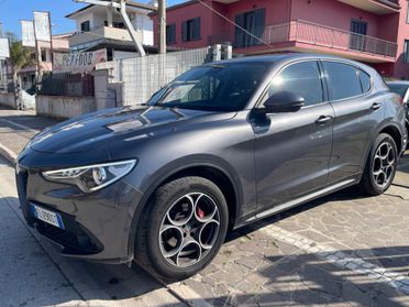 Alfa Romeo Stelvio 2.2 Turbodiesel 210 CV AT8 Q4 Executive