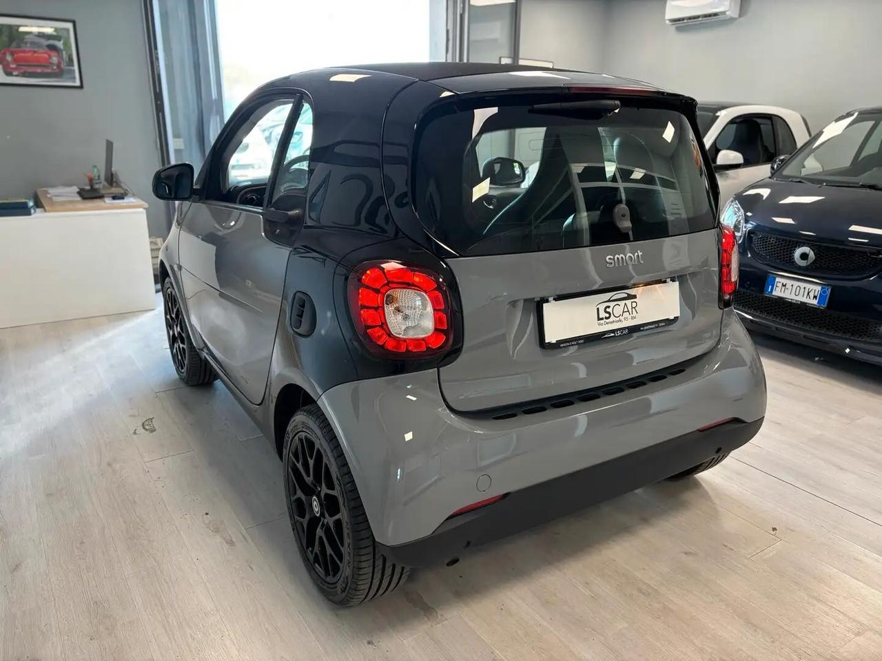 Smart ForTwo 70 1.0 Passion~UniPro~Km e Tagliandi Certificati~Promo Finanziamento~Pronta Consegna