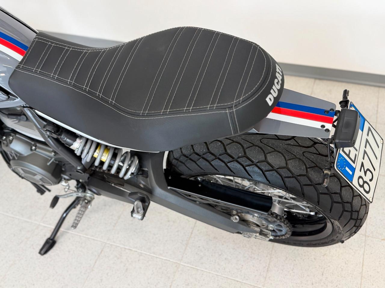 Ducati Scrambler 800 LEOVINCE PARI NUOVO FINANZIABILE PERMUTE