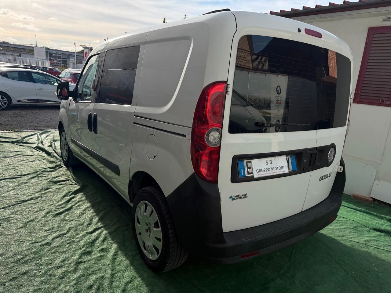 Fiat Doblo 2012 1.4 T-Jet Natural Power