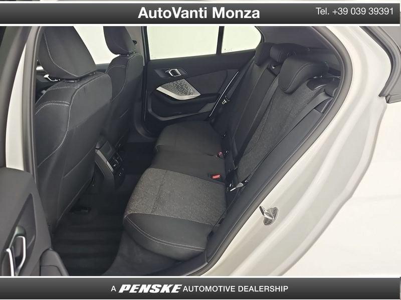 BMW Serie 1 120 48V auto