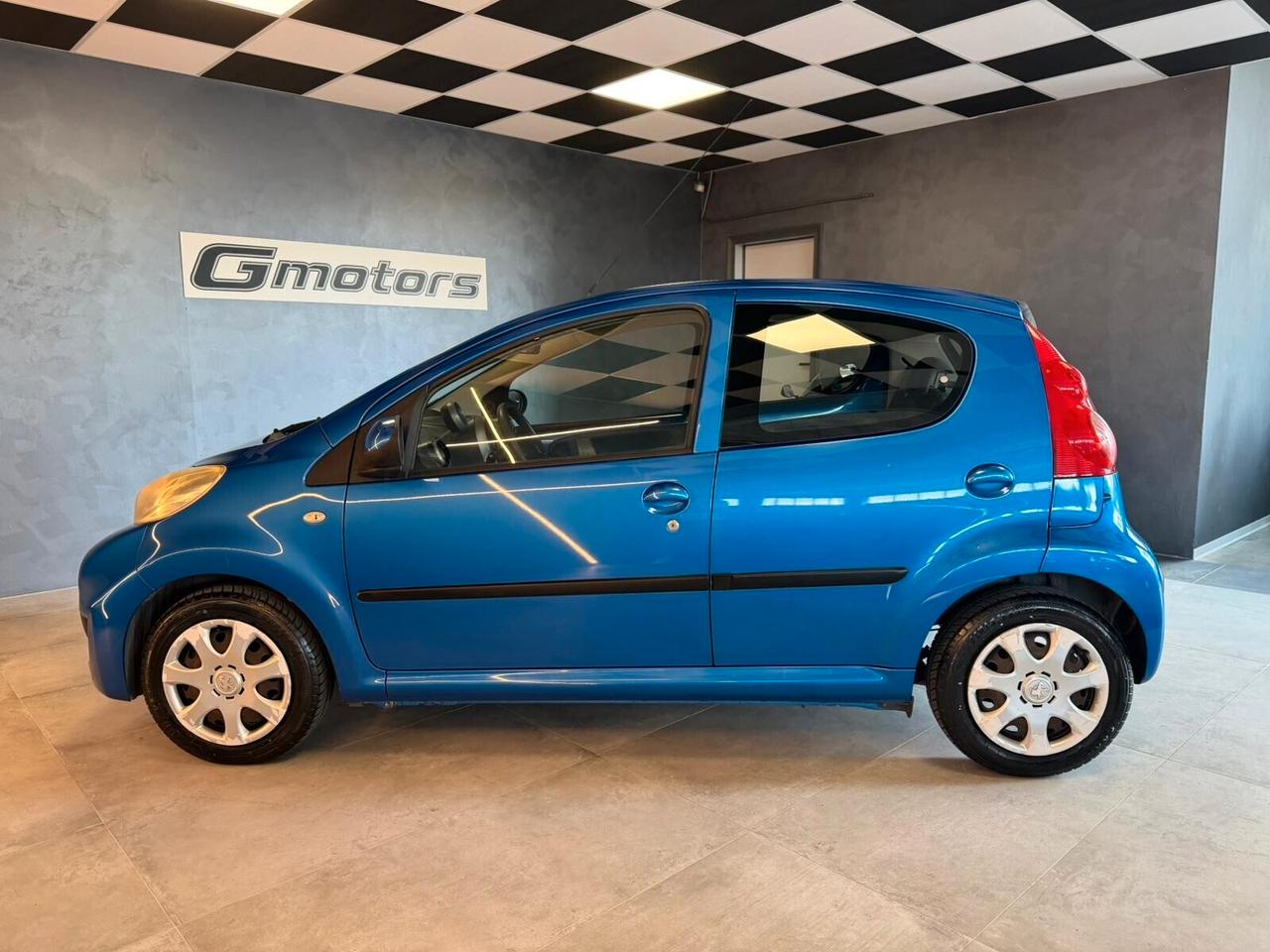 Peugeot 107 1.0 68CV 5p. Plaisir