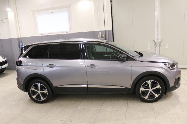 PEUGEOT 5008 BlueHDi 120 Allure 7 POSTI DISTRIBUZIONE ESEGUITA