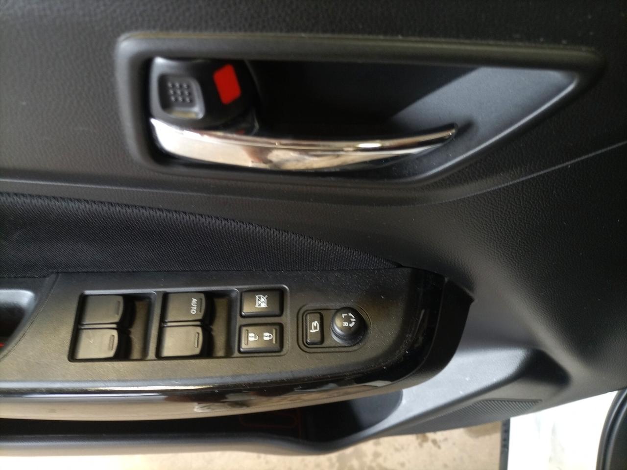 Suzuki Swift 1.2 Hybrid 4WD AllGrip Top