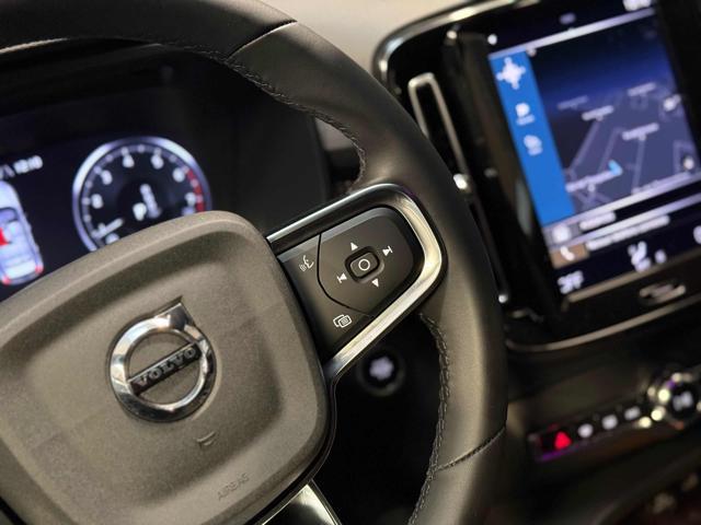 VOLVO XC40 T2 automatico Core