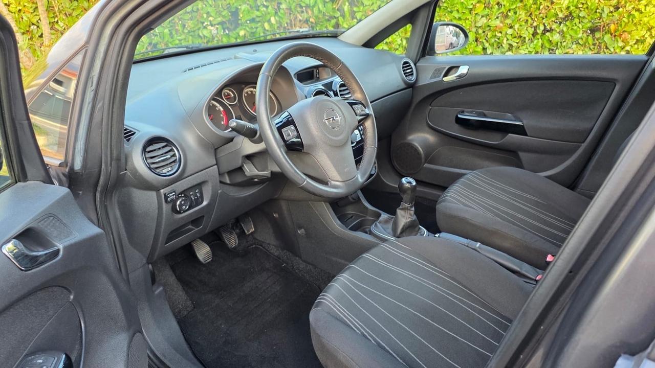 Opel Corsa 1.2 80CV 5 porte GPL-TECH