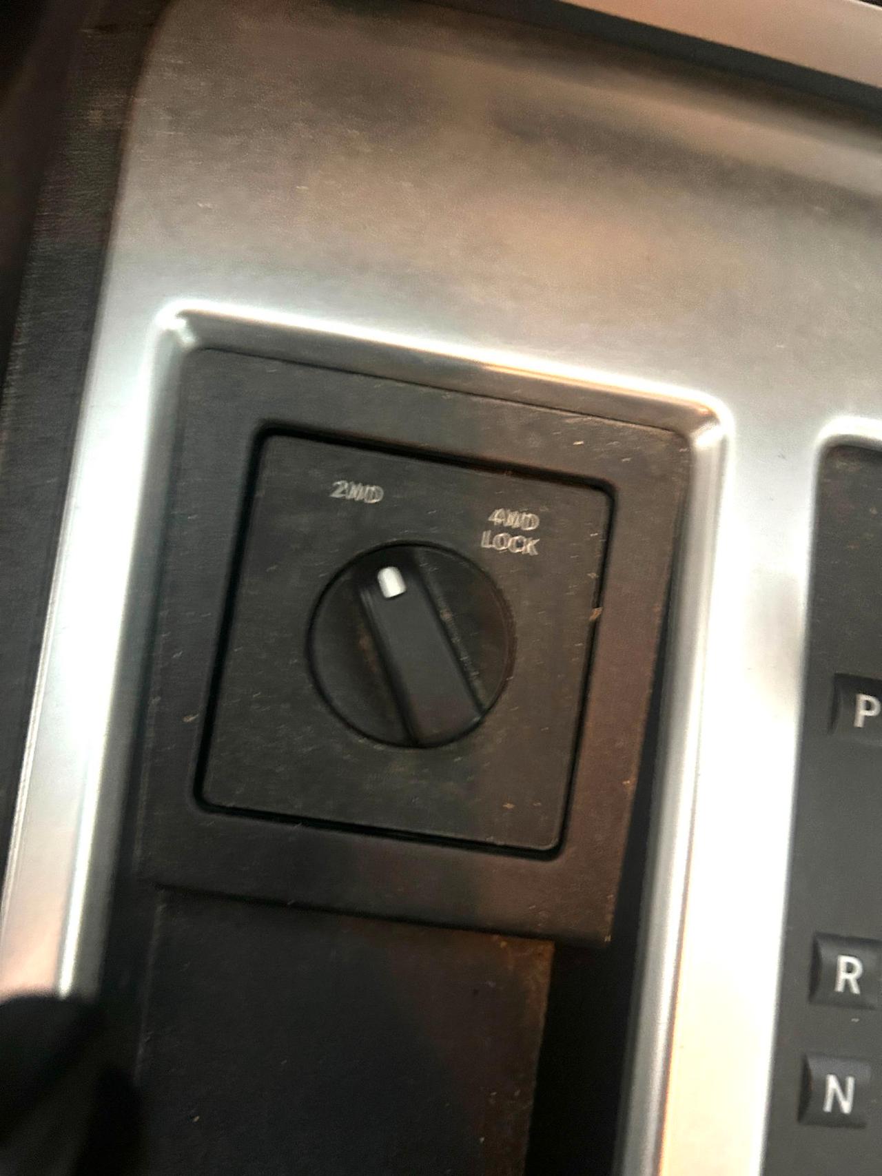 Dodge Nitro 5 Porte Nitro 2.8 L4 crd 16v R/T 4wd auto GANCIO