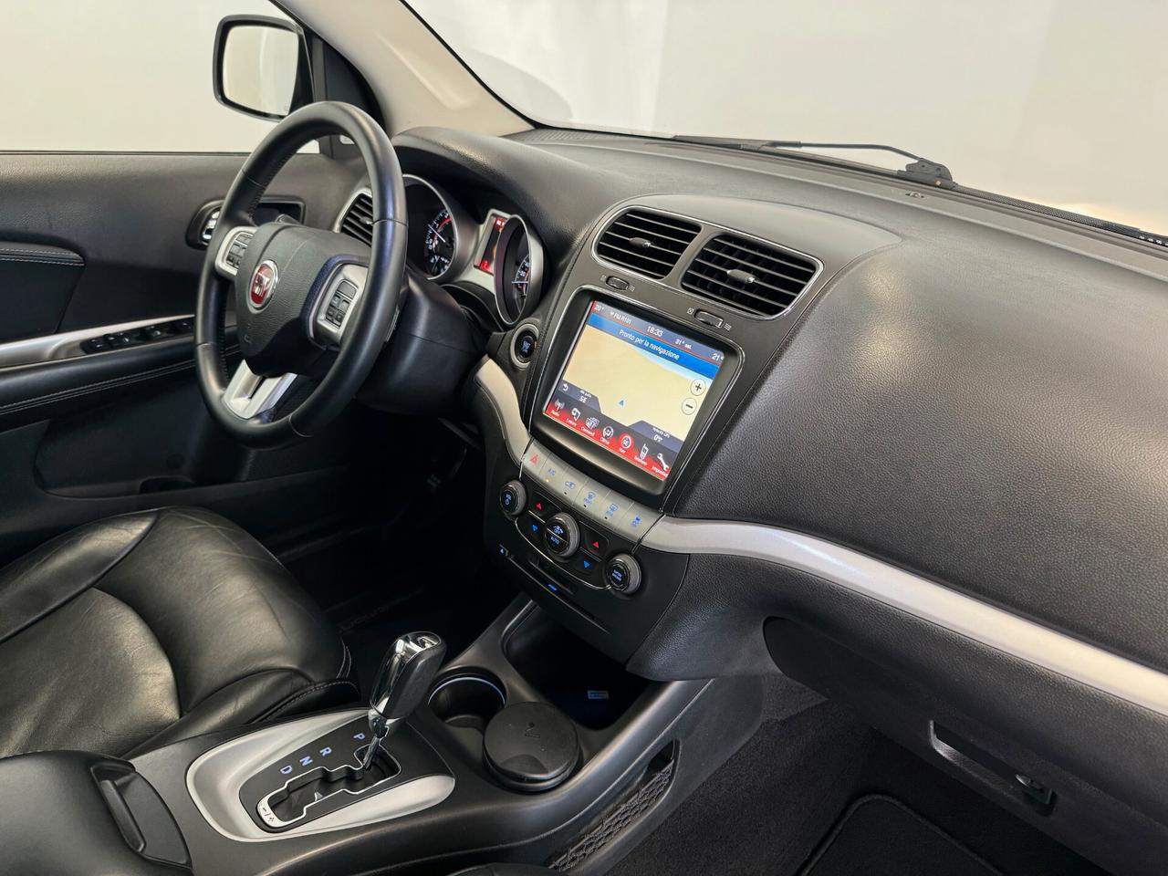 Fiat Freemont 2.0 Mjt 170 CV 4x4 aut. Black Code 7 POSTI 100.000 KM