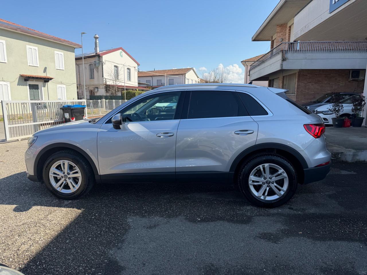 Audi Q3 35 TDI S tronic Business Advanced