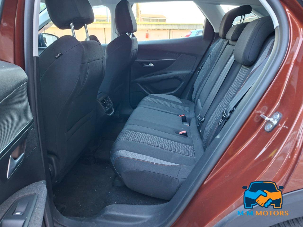 Peugeot 3008 3008 1.2 puretech t Active s&s 130cv eat6