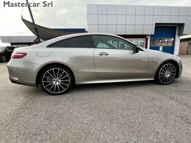 MERCEDES-BENZ E 400 E Coupe 400 d Premium 4matic 330cv auto GF855JB