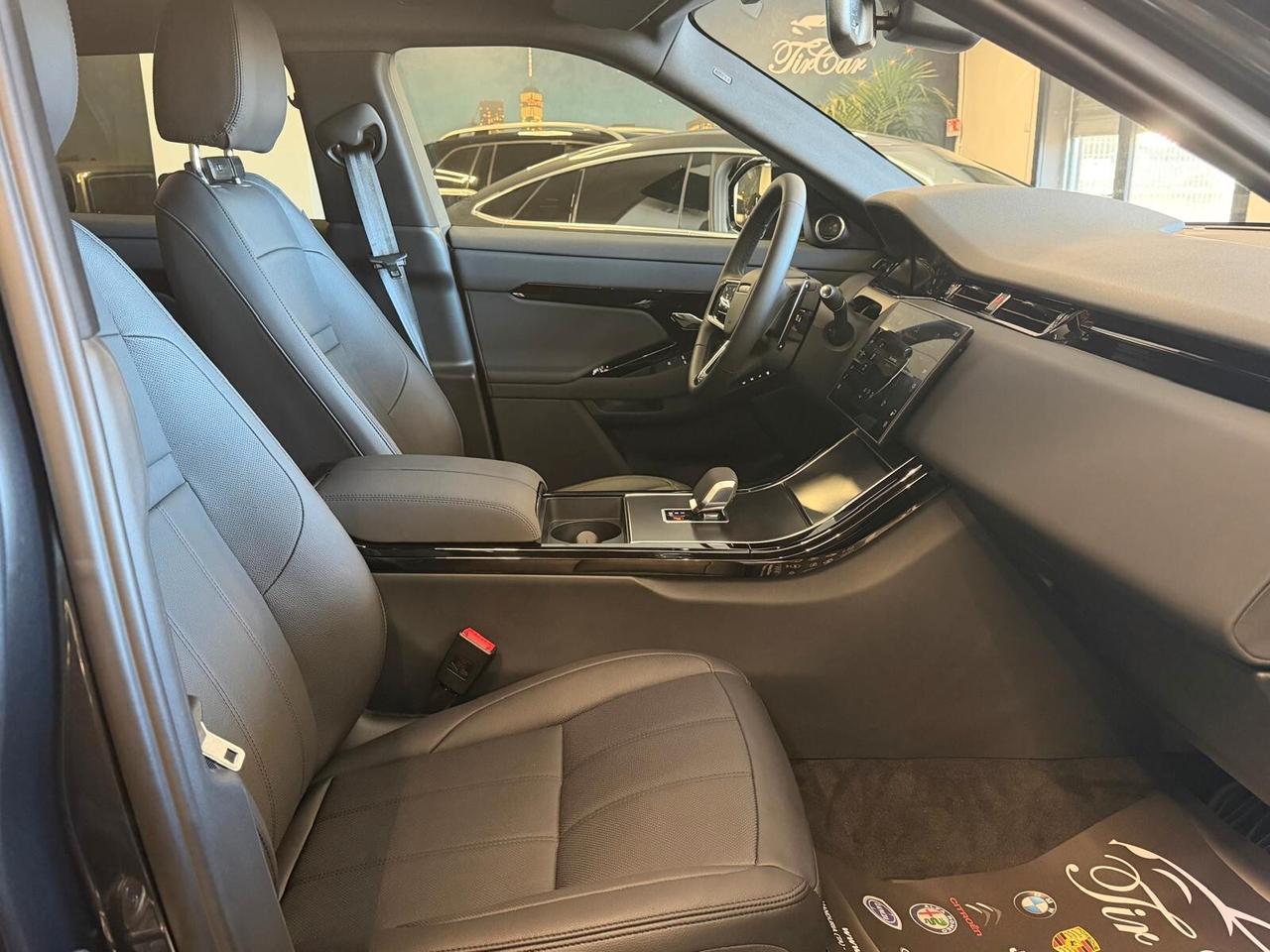 RANGE ROVER EVOQUE DARK EDITION EIGER GREY 2.0D MHEV AWD 163CV ANNO 2026