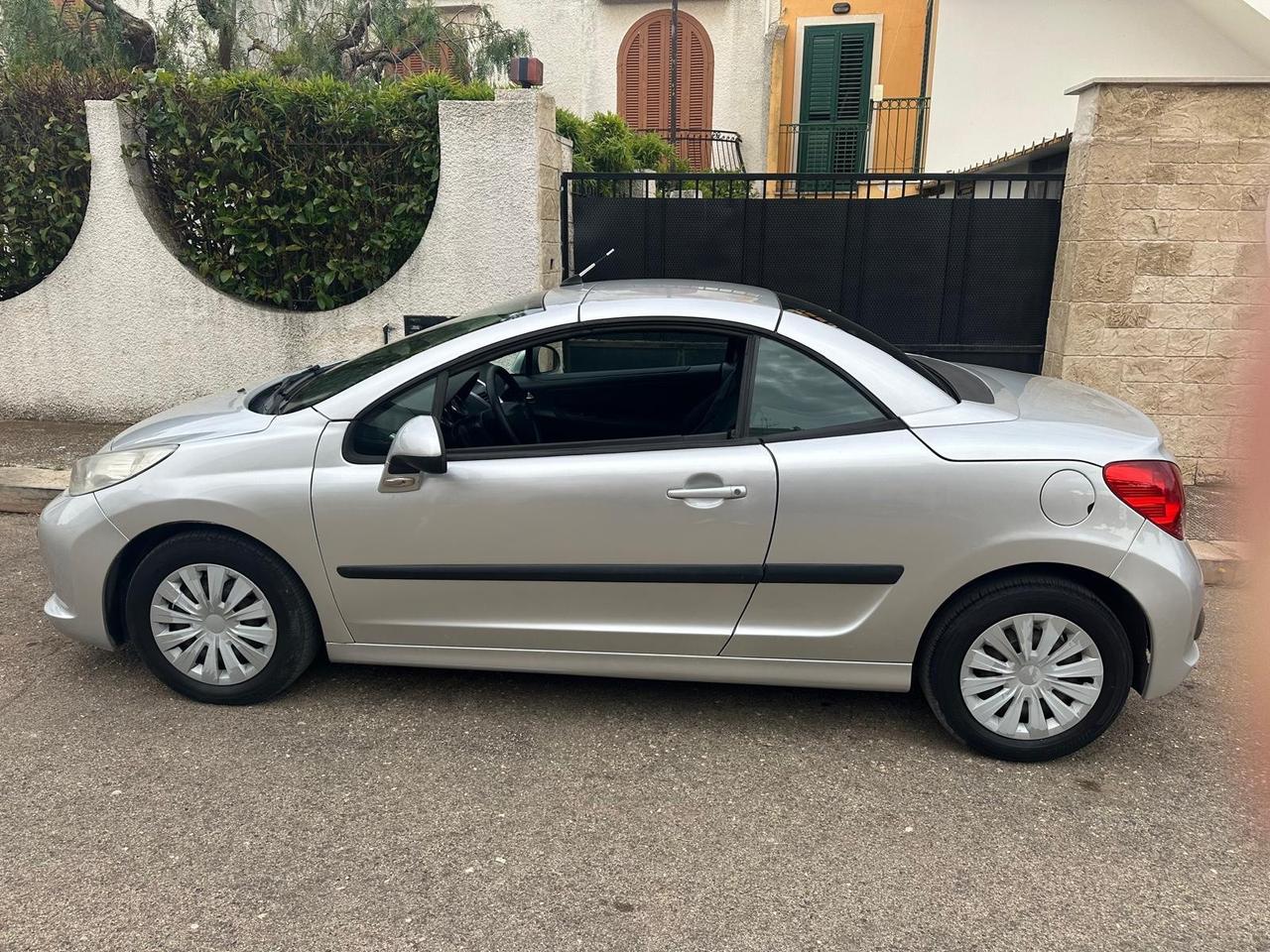 Peugeot 207 cc 1.6 HDi 110CV