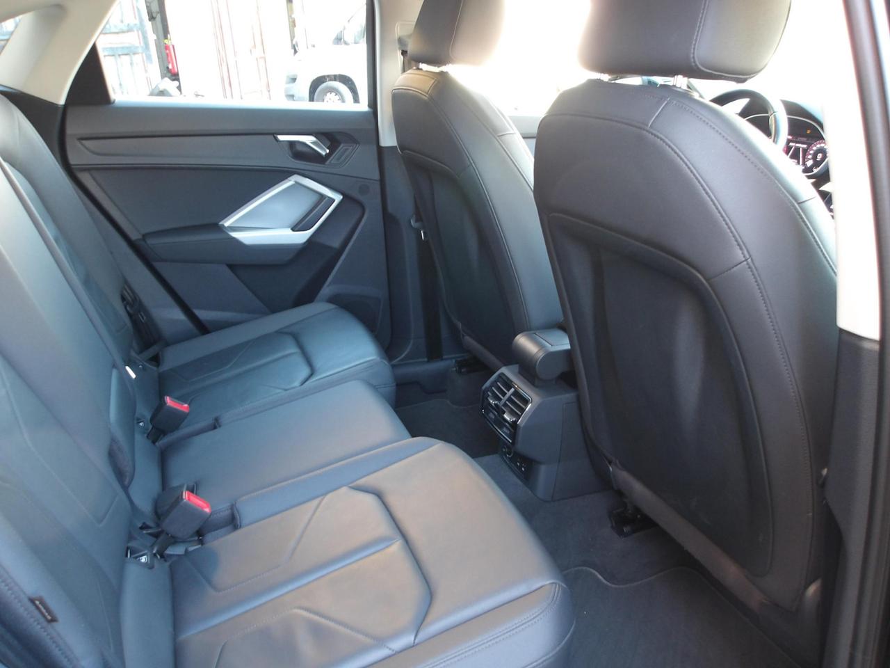 AUDI Q3 Sportback 35 2.0 tdi S line quattro