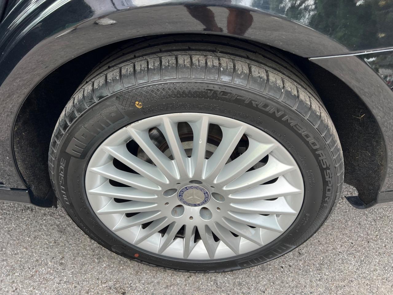Mercedes-benz E 220 Problemi al Motore