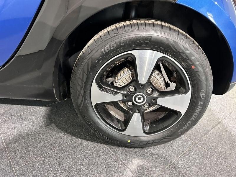 smart fortwo Fortwo 1.0 71 cv Twinamic Youngster