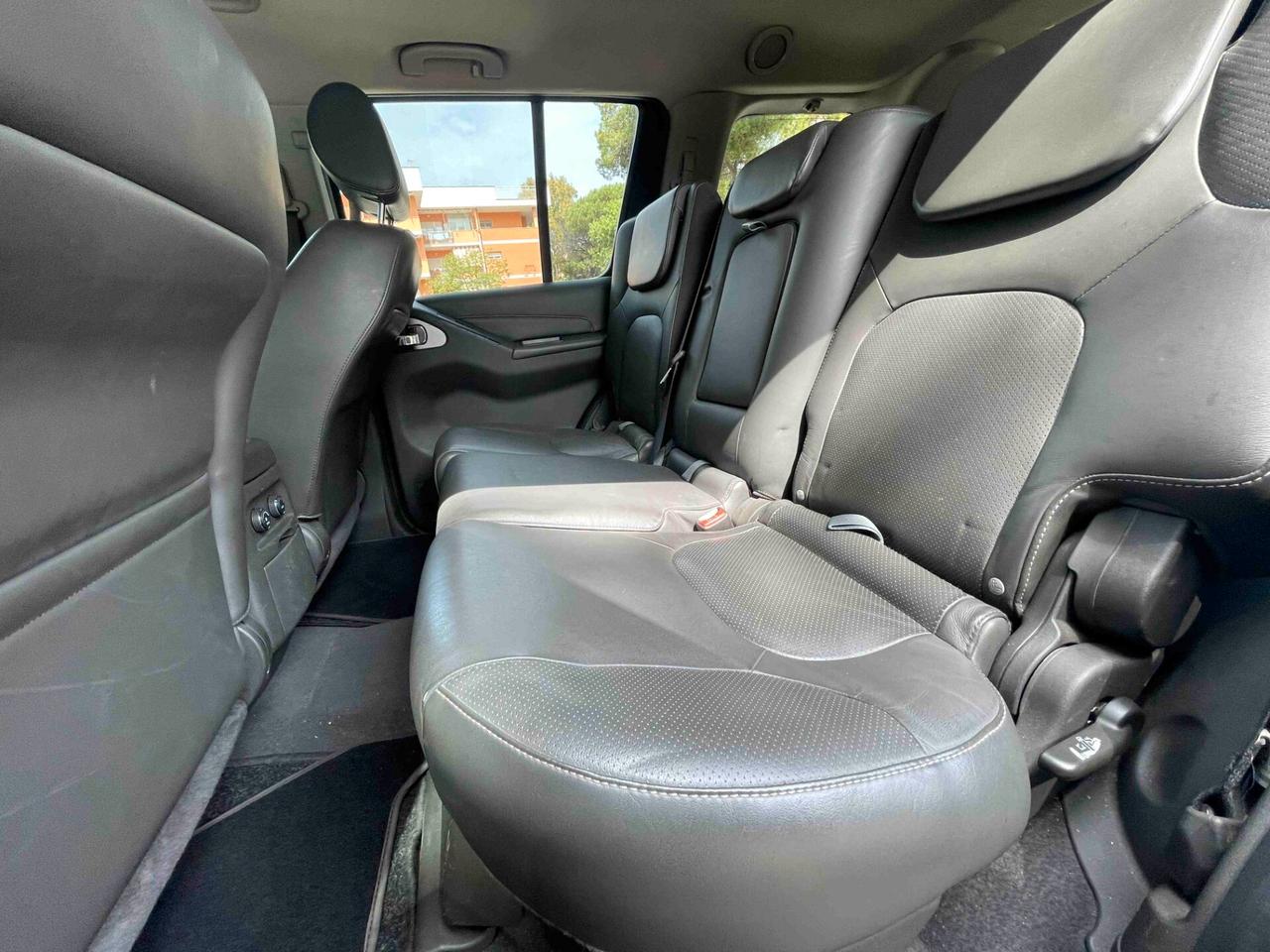 Nissan Pathfinder 2.5 dCi LE anno 2014 TETTO APRIBILE 7 POSTI UNICOPROPRIETARIO