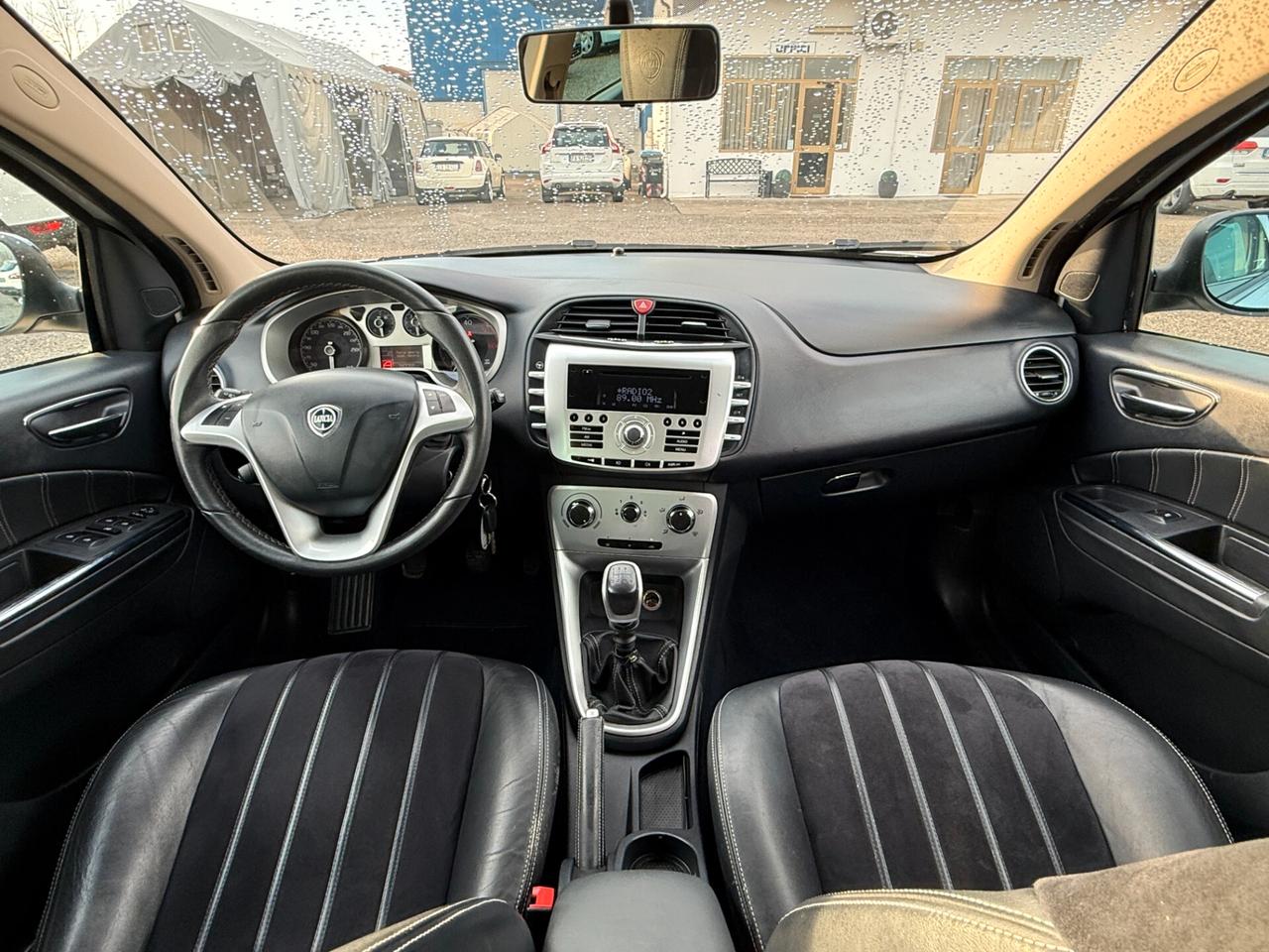 Lancia Delta 1.6 MJT DPF Argento