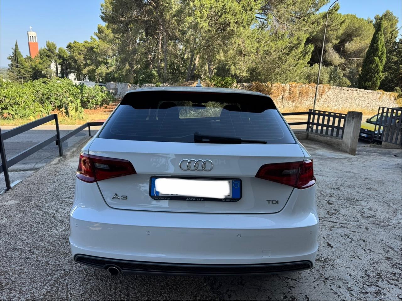 Audi A3 SPB 1.6 TDI Admired - CERCHI 18 - 2015