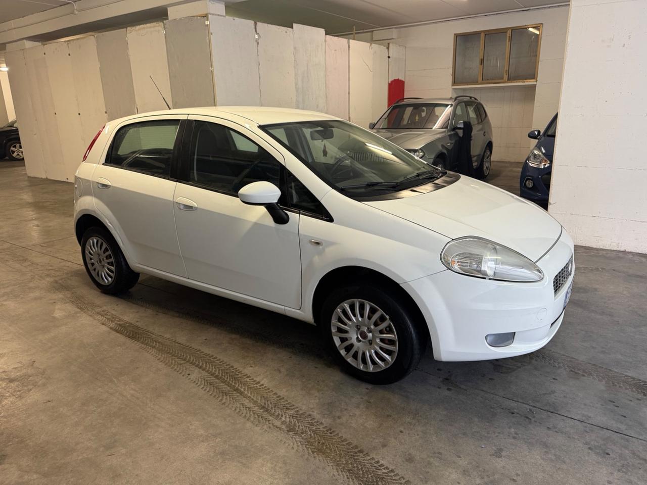 Fiat Grande Punto 1.4 5 porte Active Natural Power