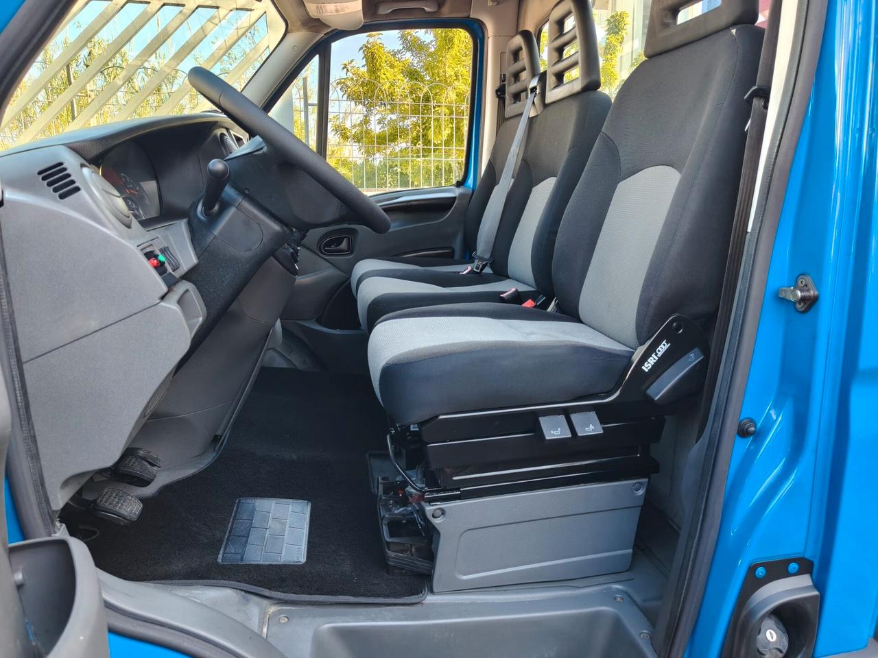 Iveco Daily 35 C15 Ribaltabile + Gru - 2013