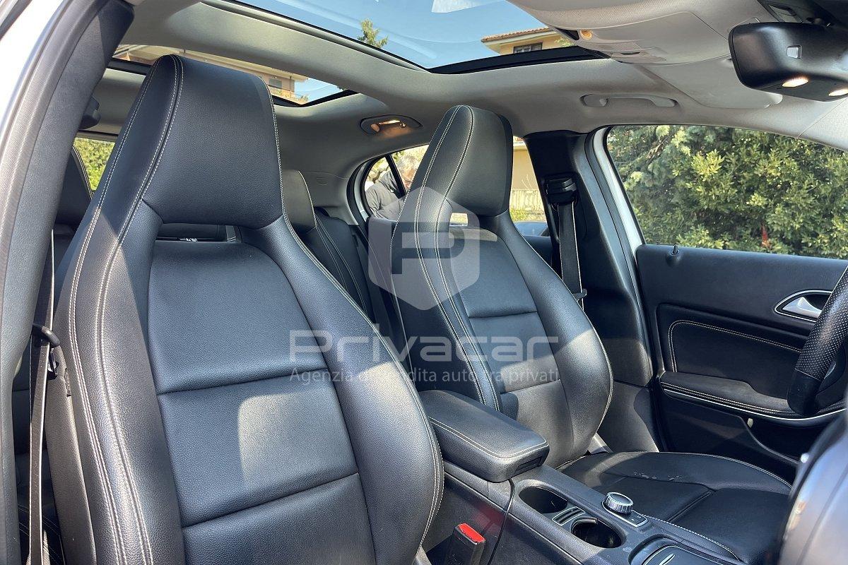 MERCEDES GLA 200 d Automatic Premium