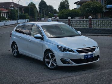 Peugeot 308 BlueHDi 120 CV Bianco Perla E6B