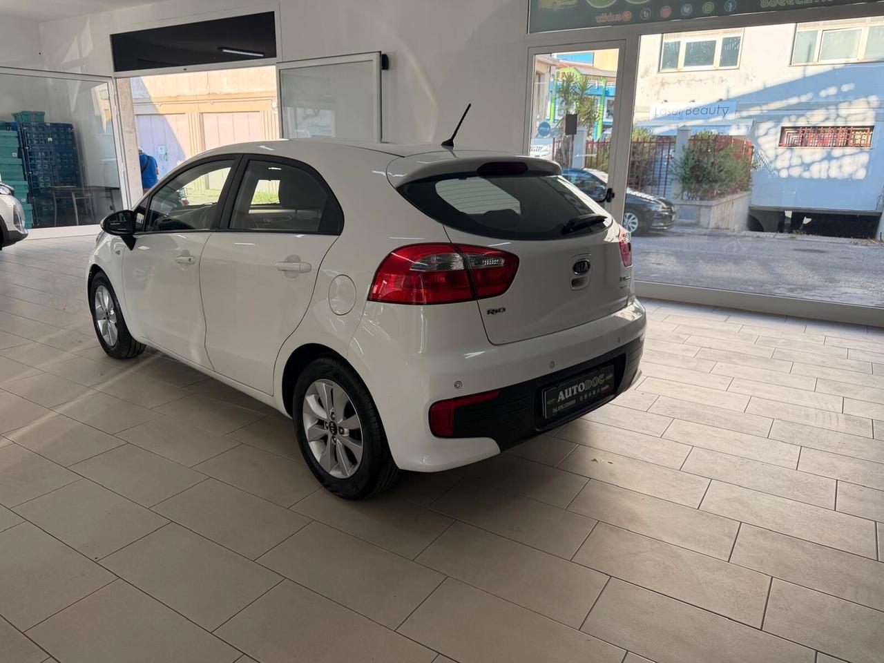 Kia Rio 1.4 CRDi 5p. Cool