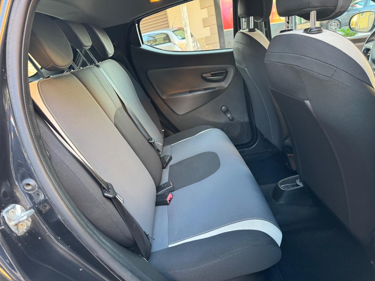 Lancia Ypsilon 1.2 69 CV 5 porte GPL Ecochic Elefantino