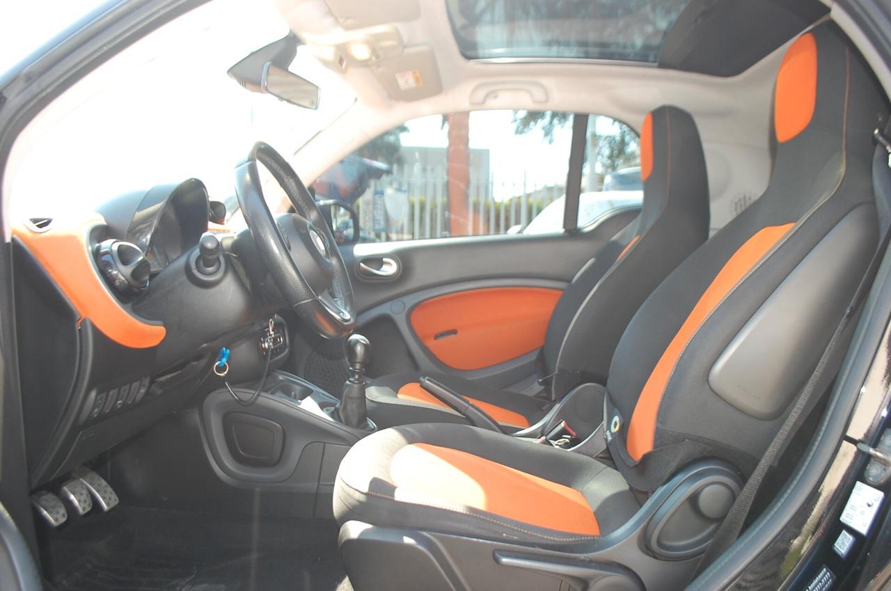 Smart forTwo 0.9 t Passion 90CV Led Lega Uff Italy USB